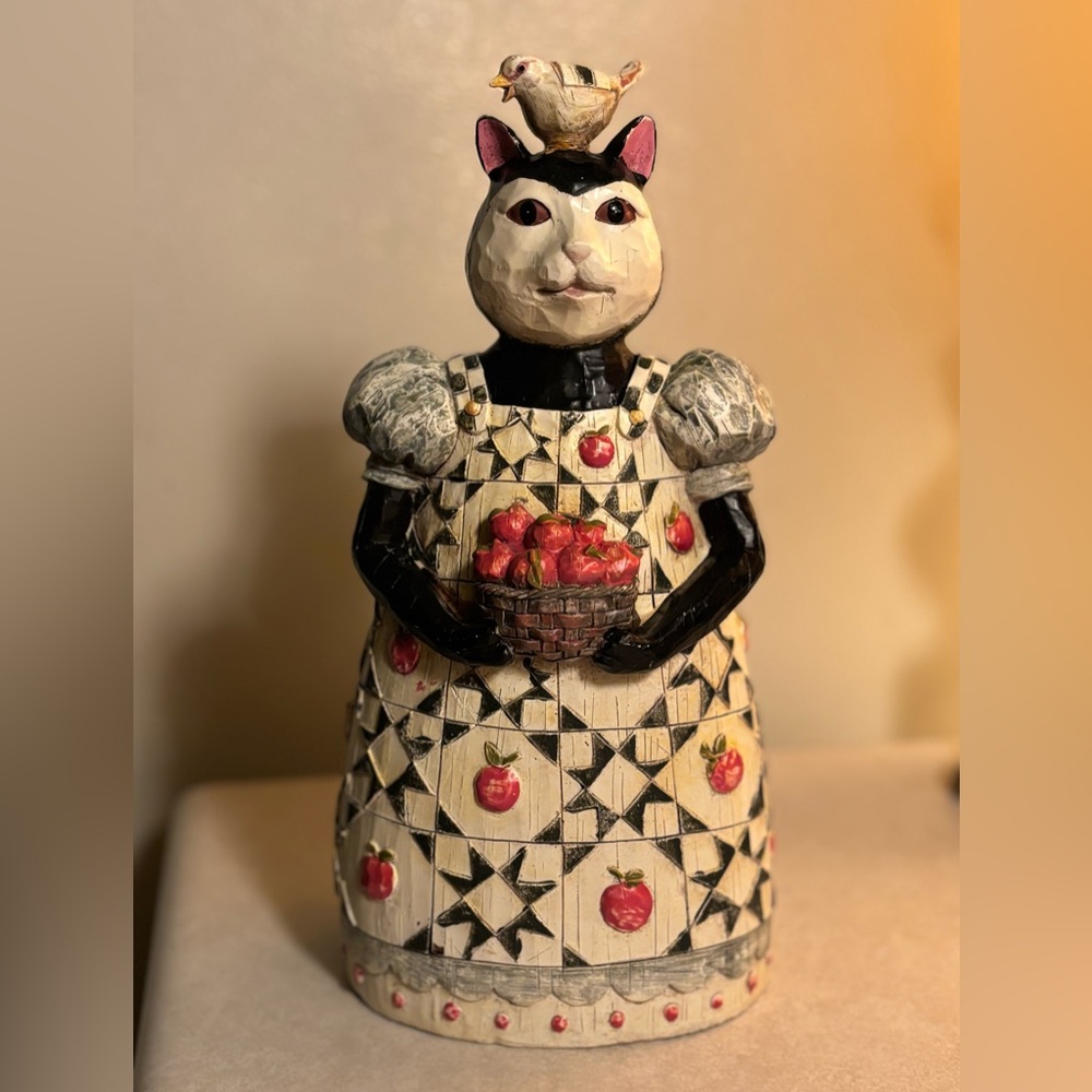 Vintage Seymour Mann resin Cat with Bird figure